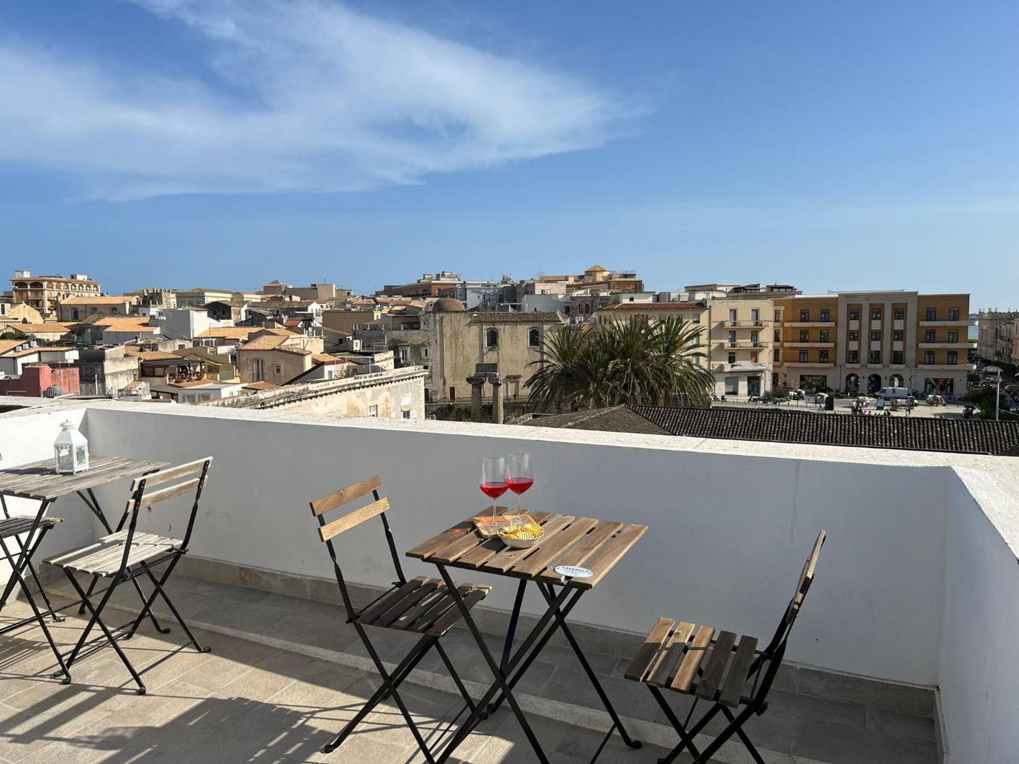 סירקוזה Casabella Apartments Antico Mercato Ortigia Siracusa מראה חיצוני תמונה